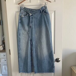 Zara Maxi, blue denim skirt, USA medium 28 waist